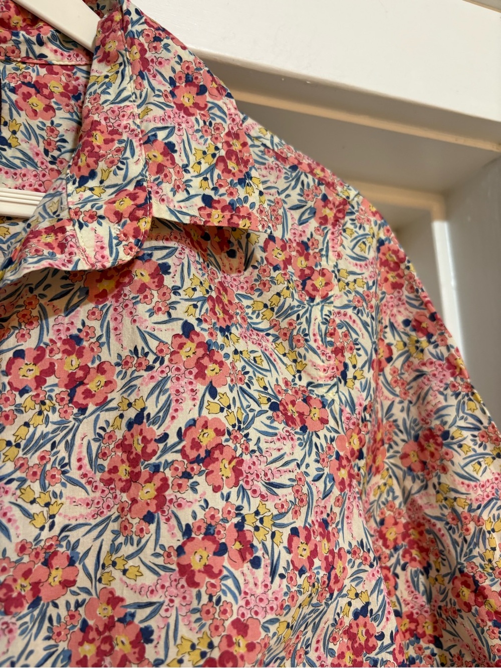 J.Crew Liberty London 100% Cotton Swirling Petals Floral Popover Shirt Blouse 6 - Picture 7 of 12